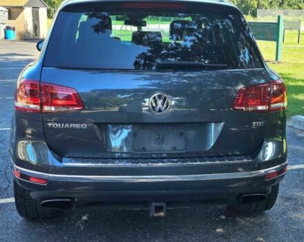 Сірий Фольксваген Туарег, об'ємом двигуна 3 л та пробігом 72 тис. км за 13600 $, фото 6 на Automoto.ua