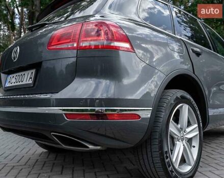 Фольксваген Туарег 2016 в Луцке на Automoto.ua Серый Фольксваген Туарег, объемом двигателя 2.97 л и пробегом 181 тыс. км за 35000 $, фото 15 на Automoto.ua