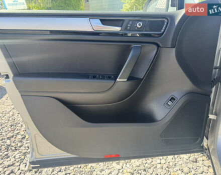 Серый Фольксваген Туарег, объемом двигателя 3.6 л и пробегом 96 тыс. км за 19800 $, фото 16 на Automoto.ua