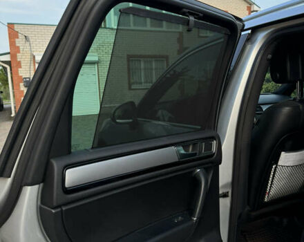 Серый Фольксваген Туарег, объемом двигателя 3 л и пробегом 149 тыс. км за 36000 $, фото 40 на Automoto.ua