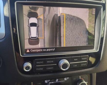 Фольксваген Туарег 2016 в Хмельницком на Automoto.ua Серый Фольксваген Туарег, объемом двигателя 2.97 л и пробегом 278 тыс. км за 30500 $, фото 83 на Automoto.ua