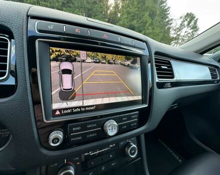 Серый Фольксваген Туарег, объемом двигателя 3.6 л и пробегом 74 тыс. км за 13200 $, фото 8 на Automoto.ua