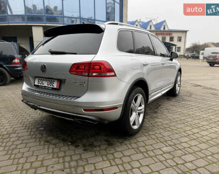 Сірий Фольксваген Туарег, об'ємом двигуна 3 л та пробігом 235 тис. км за 27500 $, фото 8 на Automoto.ua