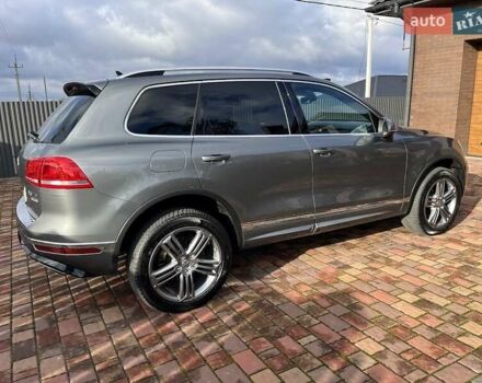 Серый Фольксваген Туарег, объемом двигателя 2.97 л и пробегом 191 тыс. км за 33999 $, фото 5 на Automoto.ua