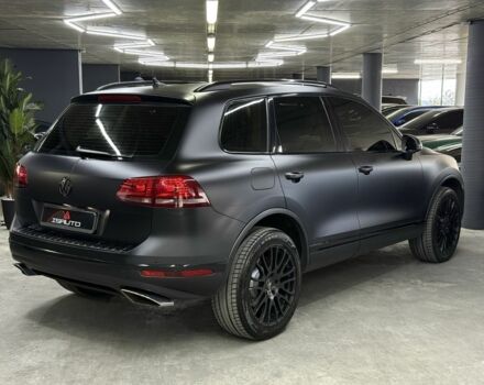 Серый Фольксваген Туарег, объемом двигателя 3 л и пробегом 162 тыс. км за 760 $, фото 8 на Automoto.ua