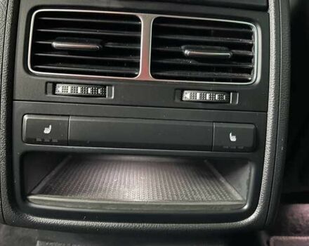 Серый Фольксваген Туарег, объемом двигателя 3 л и пробегом 130 тыс. км за 24000 $, фото 18 на Automoto.ua