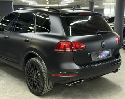 Серый Фольксваген Туарег, объемом двигателя 3 л и пробегом 162 тыс. км за 760 $, фото 13 на Automoto.ua