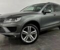 Серый Фольксваген Туарег, объемом двигателя 3 л и пробегом 130 тыс. км за 24000 $, фото 1 на Automoto.ua