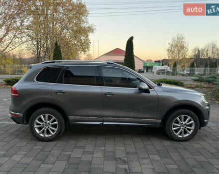 Серый Фольксваген Туарег, объемом двигателя 2.97 л и пробегом 139 тыс. км за 33900 $, фото 7 на Automoto.ua