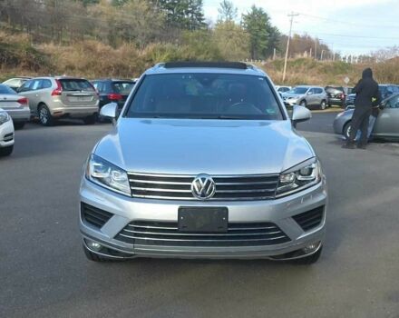 Сірий Фольксваген Туарег, об'ємом двигуна 0 л та пробігом 82 тис. км за 14000 $, фото 1 на Automoto.ua