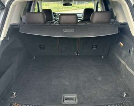 Серый Фольксваген Туарег, объемом двигателя 3 л и пробегом 230 тыс. км за 32000 $, фото 11 на Automoto.ua