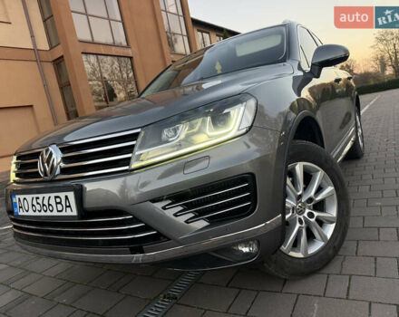 Серый Фольксваген Туарег, объемом двигателя 2.97 л и пробегом 139 тыс. км за 33900 $, фото 18 на Automoto.ua