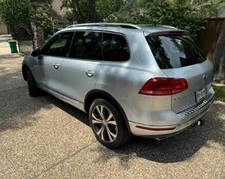 Серый Фольксваген Туарег, объемом двигателя 3.6 л и пробегом 76 тыс. км за 4900 $, фото 1 на Automoto.ua