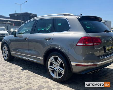 Серый Фольксваген Туарег, объемом двигателя 3 л и пробегом 197 тыс. км за 31900 $, фото 4 на Automoto.ua