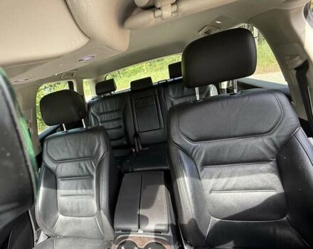 Серый Фольксваген Туарег, объемом двигателя 3 л и пробегом 223 тыс. км за 30000 $, фото 11 на Automoto.ua