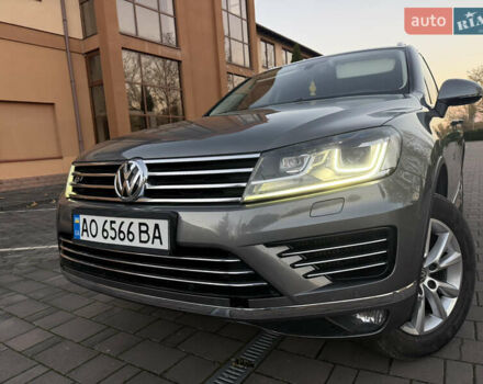 Серый Фольксваген Туарег, объемом двигателя 2.97 л и пробегом 139 тыс. км за 33900 $, фото 19 на Automoto.ua