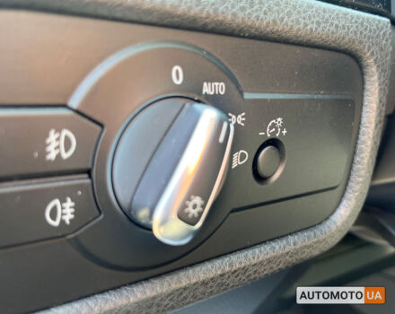 Серый Фольксваген Туарег, объемом двигателя 3 л и пробегом 197 тыс. км за 31900 $, фото 13 на Automoto.ua