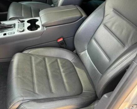 Серый Фольксваген Туарег, объемом двигателя 3.6 л и пробегом 76 тыс. км за 4900 $, фото 10 на Automoto.ua