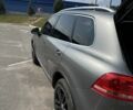 Сірий Фольксваген Туарег, об'ємом двигуна 3 л та пробігом 242 тис. км за 31500 $, фото 2 на Automoto.ua