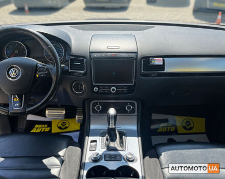 Серый Фольксваген Туарег, объемом двигателя 3 л и пробегом 197 тыс. км за 31900 $, фото 16 на Automoto.ua