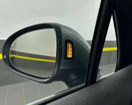 Серый Фольксваген Туарег, объемом двигателя 3 л и пробегом 130 тыс. км за 24000 $, фото 23 на Automoto.ua