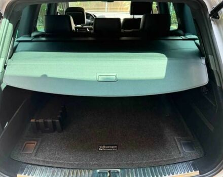 Серый Фольксваген Туарег, объемом двигателя 3.6 л и пробегом 76 тыс. км за 4900 $, фото 23 на Automoto.ua