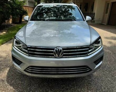 Серый Фольксваген Туарег, объемом двигателя 3.6 л и пробегом 76 тыс. км за 4900 $, фото 6 на Automoto.ua