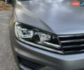 Серый Фольксваген Туарег, объемом двигателя 3 л и пробегом 123 тыс. км за 33333 $, фото 11 на Automoto.ua