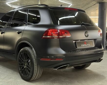 Серый Фольксваген Туарег, объемом двигателя 3 л и пробегом 162 тыс. км за 760 $, фото 15 на Automoto.ua