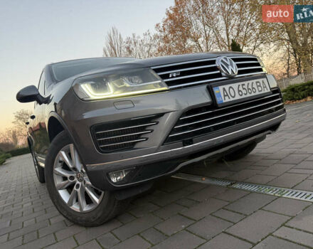 Серый Фольксваген Туарег, объемом двигателя 2.97 л и пробегом 139 тыс. км за 33900 $, фото 12 на Automoto.ua