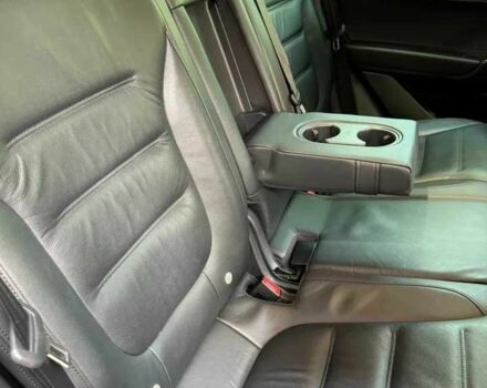 Серый Фольксваген Туарег, объемом двигателя 3.6 л и пробегом 76 тыс. км за 4900 $, фото 22 на Automoto.ua