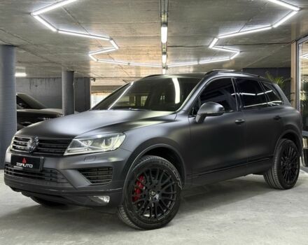 Серый Фольксваген Туарег, объемом двигателя 3 л и пробегом 162 тыс. км за 760 $, фото 6 на Automoto.ua