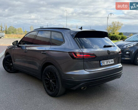 Серый Фольксваген Туарег, объемом двигателя 3 л и пробегом 106 тыс. км за 44700 $, фото 48 на Automoto.ua