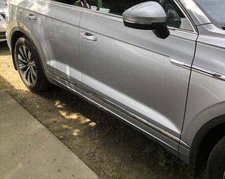 Сірий Фольксваген Туарег, об'ємом двигуна 2.97 л та пробігом 184 тис. км за 39500 $, фото 6 на Automoto.ua