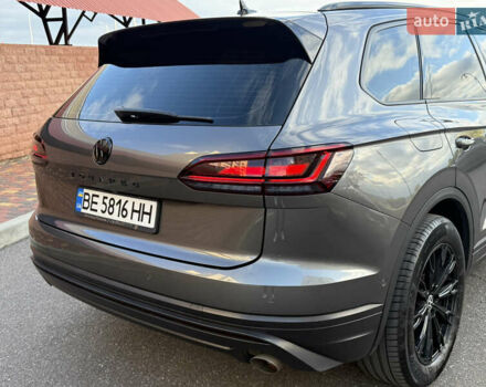 Серый Фольксваген Туарег, объемом двигателя 3 л и пробегом 106 тыс. км за 44700 $, фото 36 на Automoto.ua