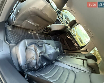 Серый Фольксваген Туарег, объемом двигателя 3 л и пробегом 106 тыс. км за 44700 $, фото 31 на Automoto.ua