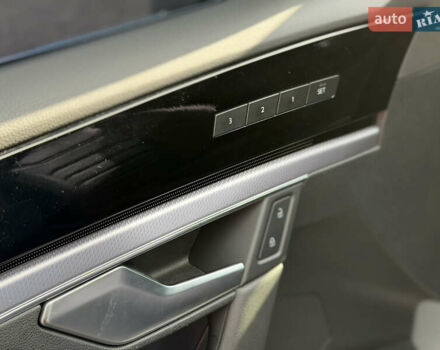 Серый Фольксваген Туарег, объемом двигателя 3 л и пробегом 110 тыс. км за 39900 $, фото 21 на Automoto.ua