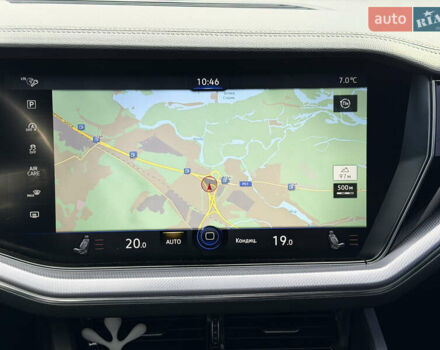 Серый Фольксваген Туарег, объемом двигателя 3 л и пробегом 110 тыс. км за 39900 $, фото 10 на Automoto.ua