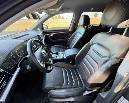 Серый Фольксваген Туарег, объемом двигателя 3 л и пробегом 32 тыс. км за 21600 $, фото 8 на Automoto.ua