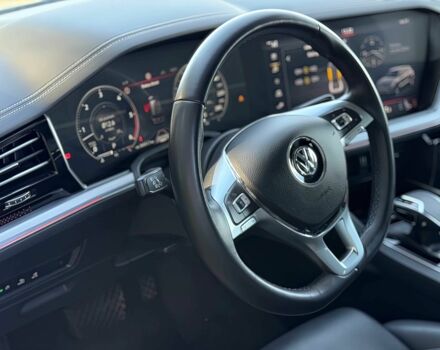 Серый Фольксваген Туарег, объемом двигателя 3 л и пробегом 32 тыс. км за 21600 $, фото 10 на Automoto.ua