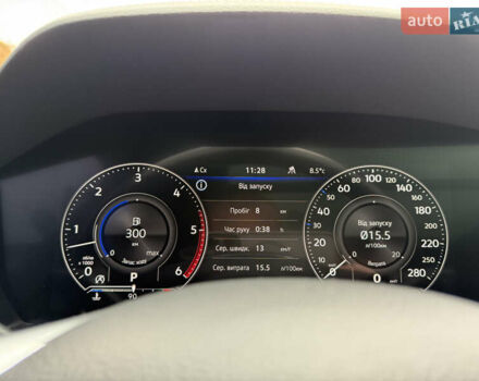 Серый Фольксваген Туарег, объемом двигателя 3 л и пробегом 109 тыс. км за 39700 $, фото 29 на Automoto.ua