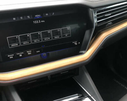 Сірий Фольксваген Туарег, об'ємом двигуна 2.97 л та пробігом 184 тис. км за 39500 $, фото 24 на Automoto.ua