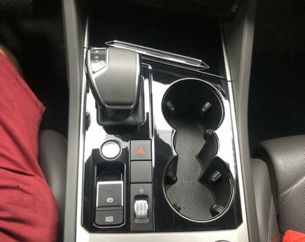 Сірий Фольксваген Туарег, об'ємом двигуна 2.97 л та пробігом 184 тис. км за 39500 $, фото 16 на Automoto.ua