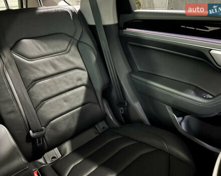 Серый Фольксваген Туарег, объемом двигателя 2.97 л и пробегом 225 тыс. км за 43900 $, фото 57 на Automoto.ua