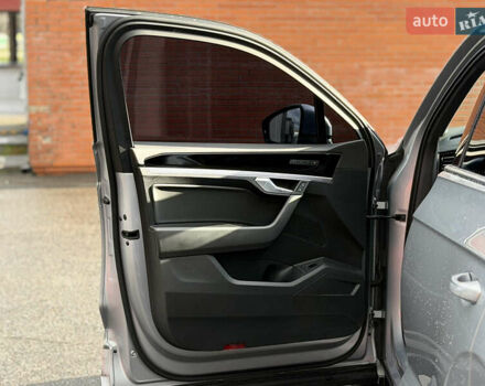 Серый Фольксваген Туарег, объемом двигателя 3 л и пробегом 110 тыс. км за 39900 $, фото 22 на Automoto.ua