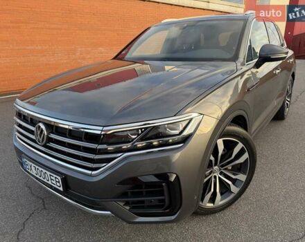 Серый Фольксваген Туарег, объемом двигателя 2.97 л и пробегом 139 тыс. км за 45900 $, фото 16 на Automoto.ua