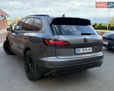 Серый Фольксваген Туарег, объемом двигателя 3 л и пробегом 106 тыс. км за 44700 $, фото 49 на Automoto.ua