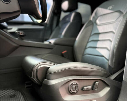 Серый Фольксваген Туарег, объемом двигателя 3 л и пробегом 110 тыс. км за 39900 $, фото 26 на Automoto.ua