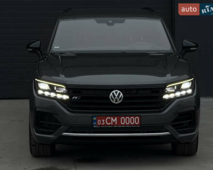 Сірий Фольксваген Туарег, об'ємом двигуна 3 л та пробігом 182 тис. км за 46000 $, фото 3 на Automoto.ua