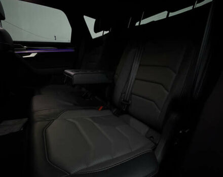 Сірий Фольксваген Туарег, об'ємом двигуна 3 л та пробігом 182 тис. км за 46000 $, фото 64 на Automoto.ua